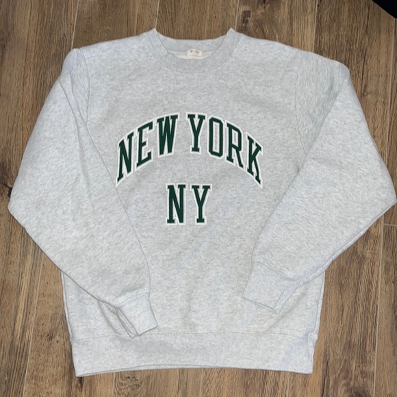 Brandy Melville Sweaters - John Gault New York Crew Sweatshirt